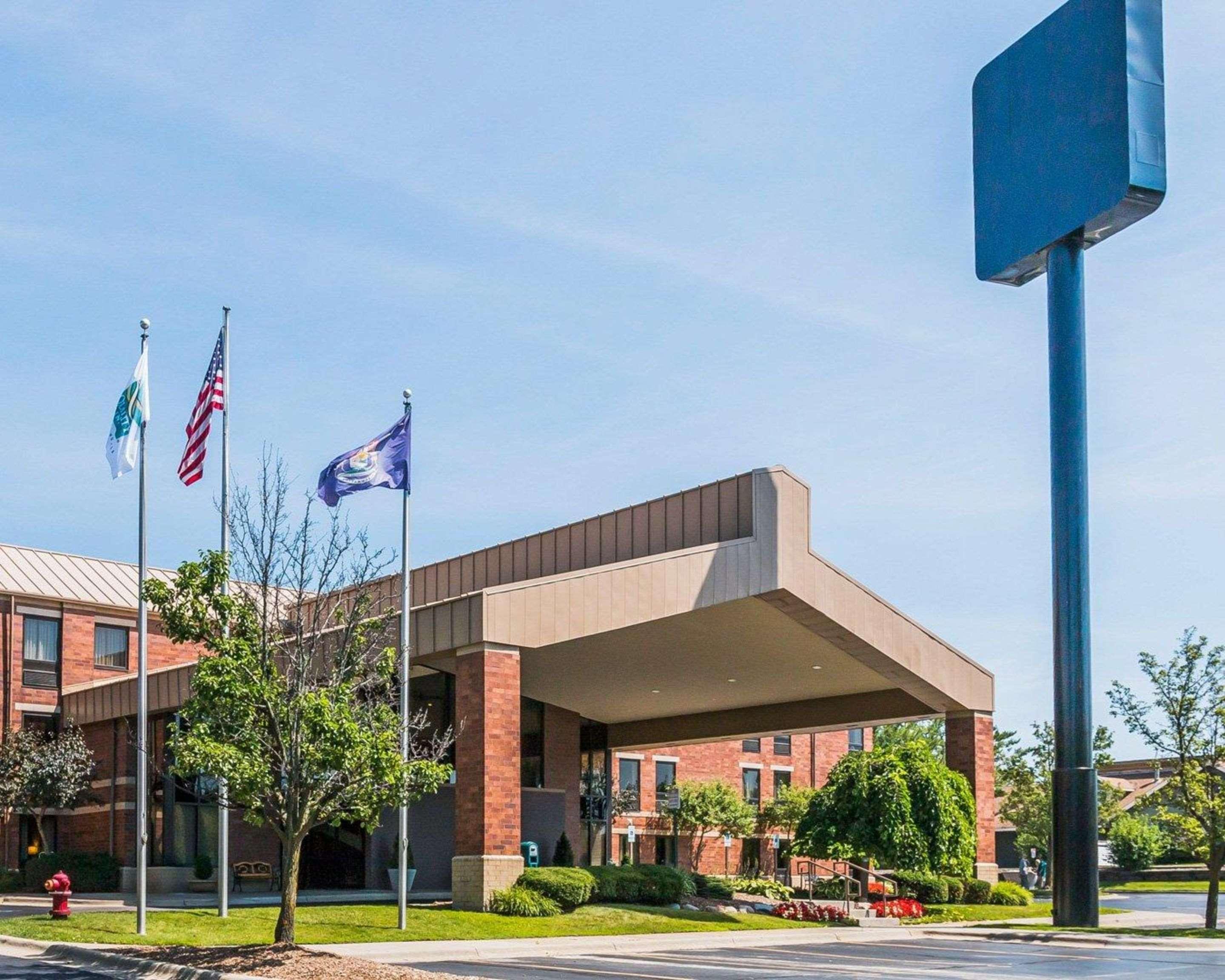 Quality Inn Auburn Hills - Detroit North Exterior photo